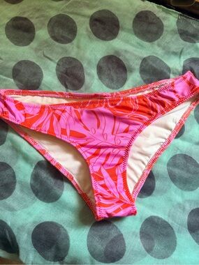 PINK Women’s Pink & Coral Floral Bikini Bottom - Classic Fit